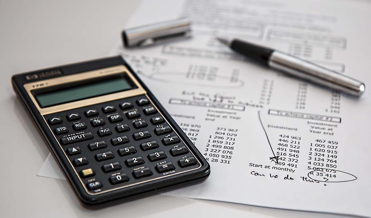 découvrez des stratégies efficaces d'optimisation fiscale pour réduire légalement vos impôts et améliorer la gestion financière de votre entreprise ou de votre patrimoine.