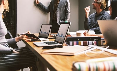 Compte courant d’associé : fonctionnement, règles et conseils en 2025